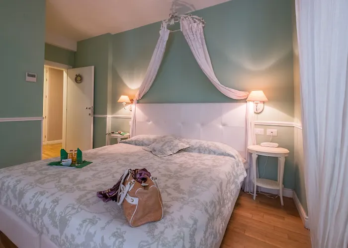 Mabelle Centro Gæstehus 4*
