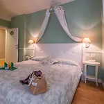 Mabelle Centro Гостевой дом 4*