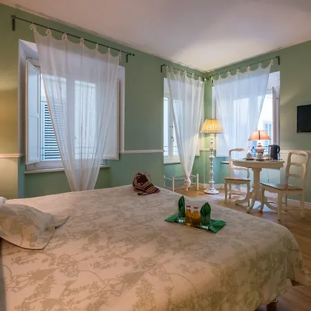 Mabelle Centro ゲストハウス フィレンツェ